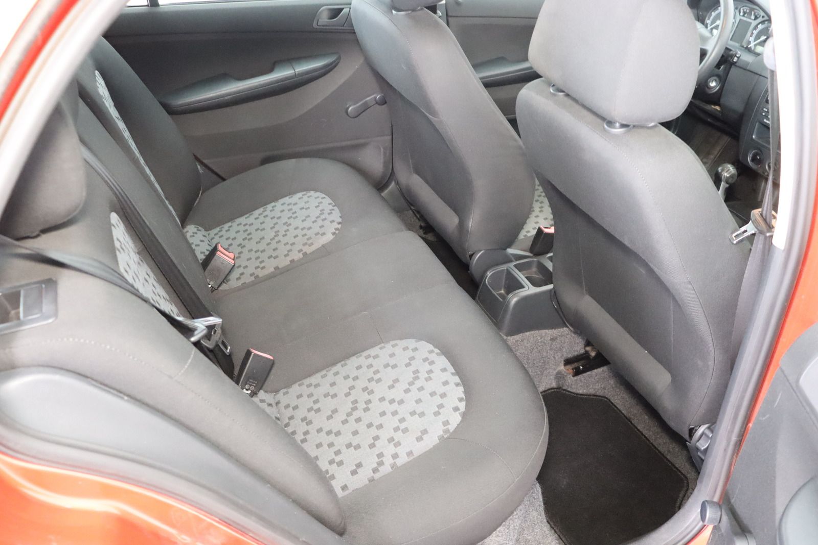 Fahrzeugabbildung SKODA Fabia 1.4 16V Cool Edition * Klima *