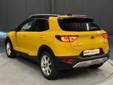 Kia Stonic Spirit Mild-Hybrid *LED*NAVI*KAMERA*BiCol - gebrauchte Kia Stonic aus dem Jahr 2021