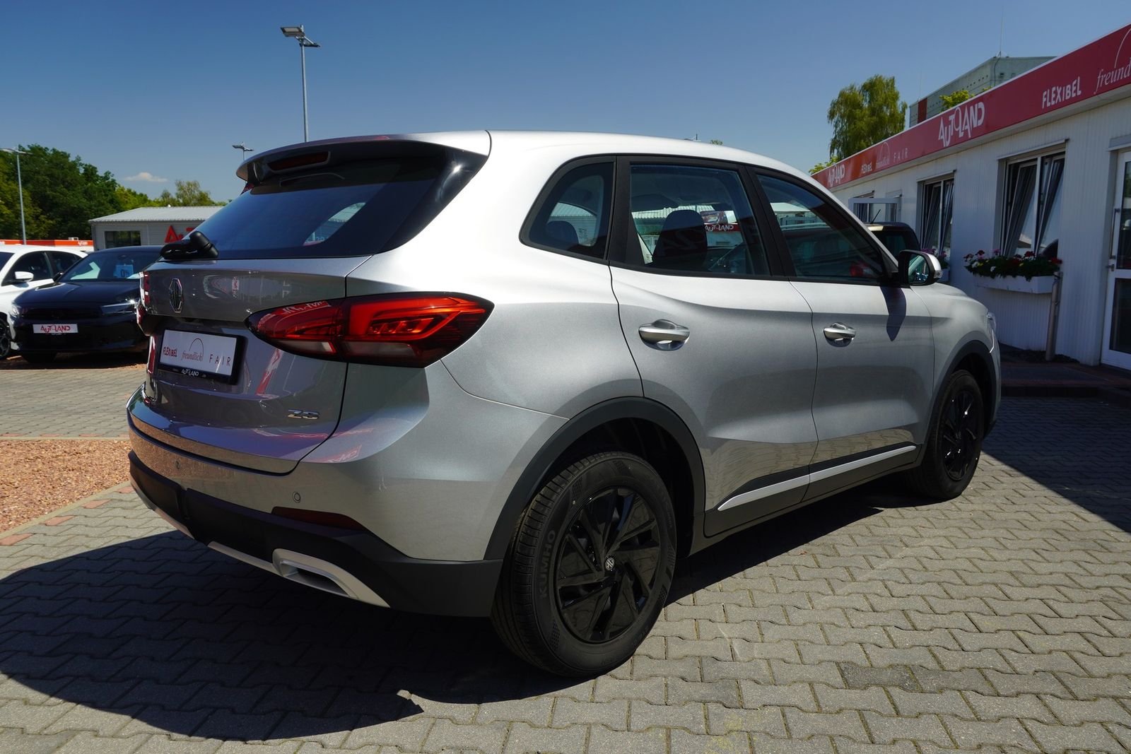 MG ZS