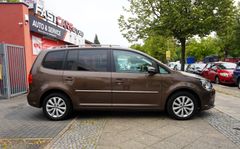 Fahrzeugabbildung Volkswagen Touran Highline DSG 7-Sitzer Tempomat SHZ PDC!