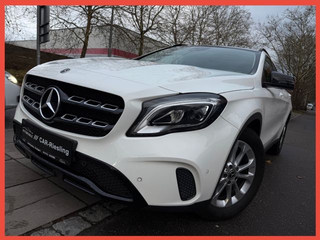 Mercedes-Benz GLA 180 Urban/NAVI/PANORMA/ALU/LEDER/LED/DAB/AHK