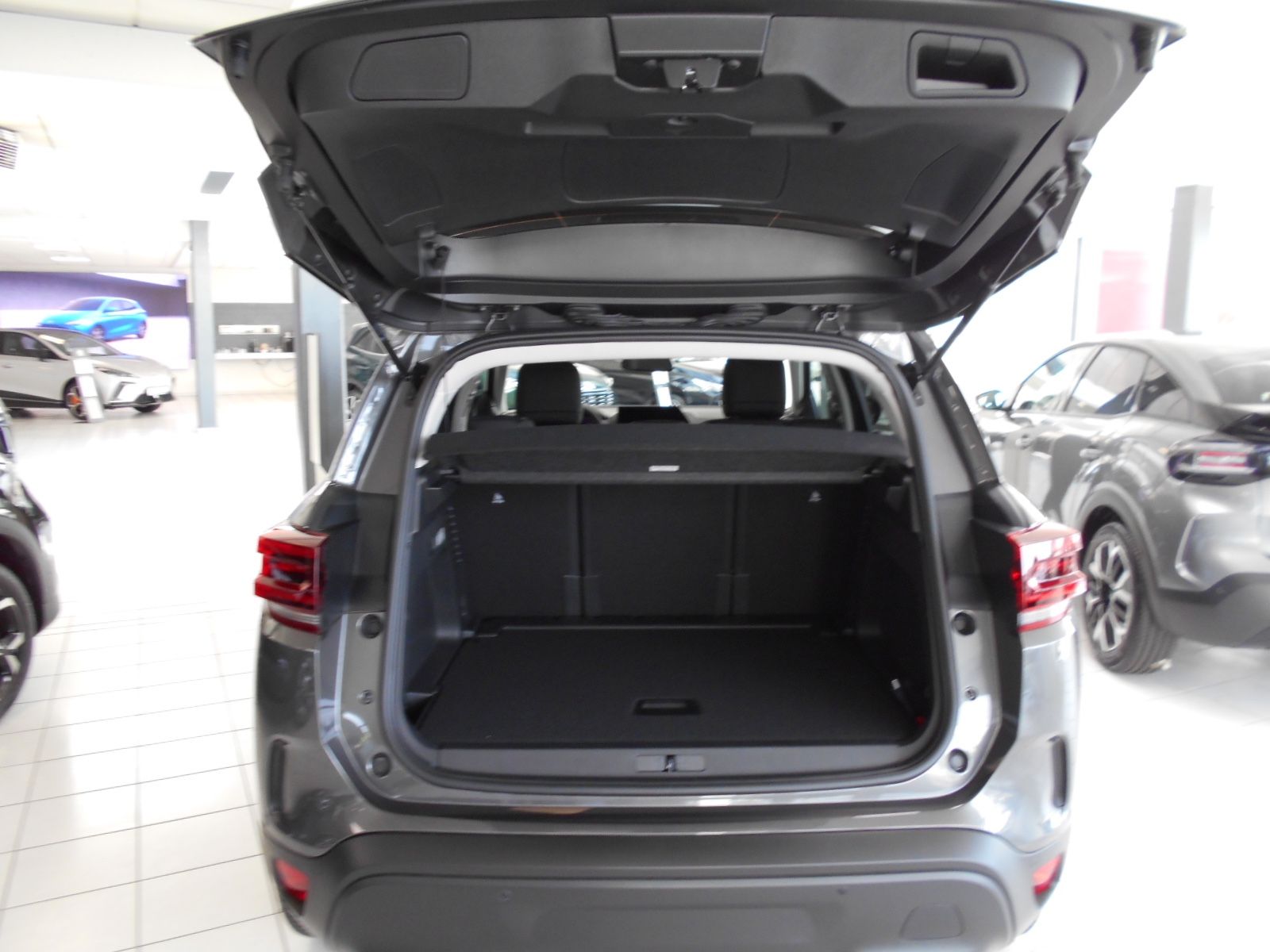 Fahrzeugabbildung Citroën C5 Aircross Max