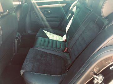Volkswagen Passat CC - 9