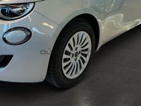 Fiat 500e Cabrio 23,8 kWh Blue Edition KAMERA CARPLAY - Image