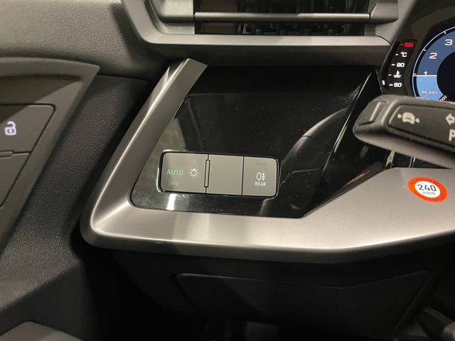 A3 Sportback S-line 35 1.5 TFSI MHEV ACC SHZ LED