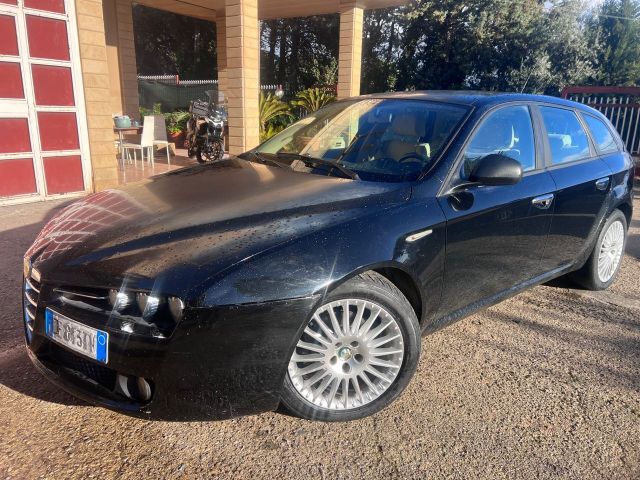 Alfa Romeo 159 1.9 JTDm 16V Sportwagon