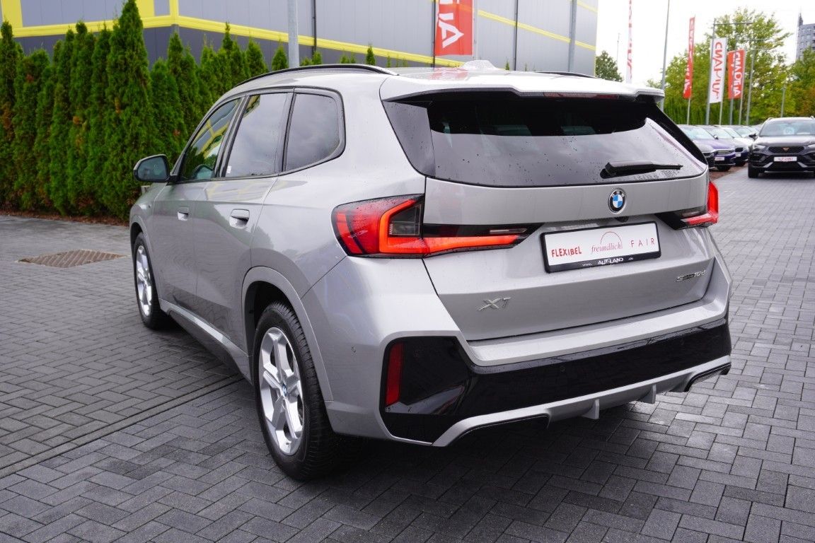 BMW X1 18d sDrive M Sport Aut. LED ACC 360° AHK foto 3