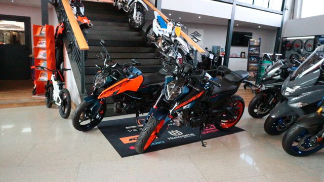 KTM 125 Duke 2024 NEU !Sofort Verfügbar!