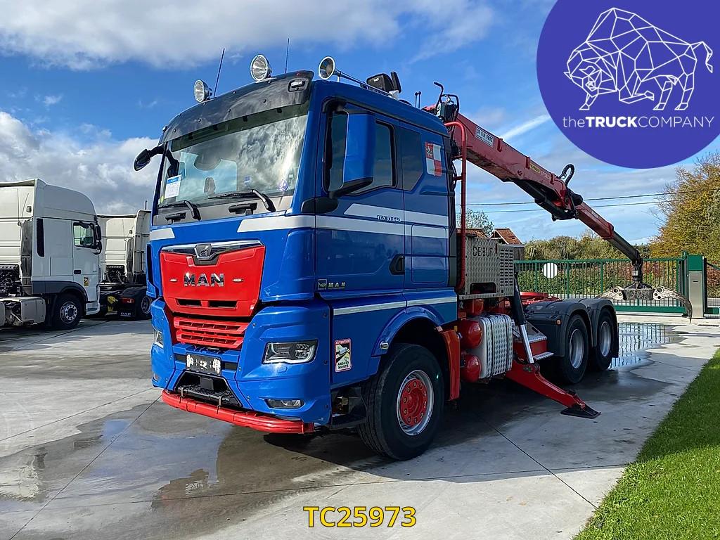 MAN TGX 33.640 + PALFINGER EPSILON CRANE S300L83