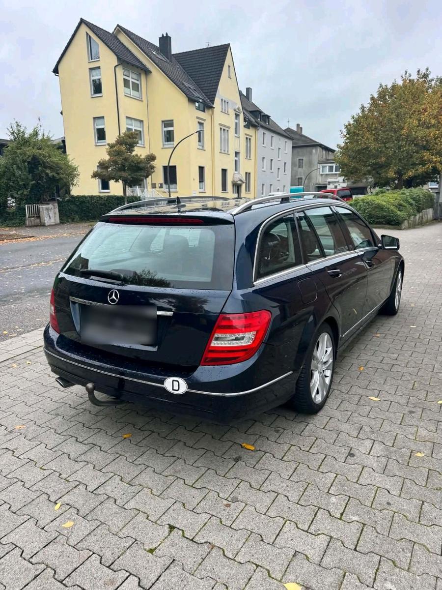 Mercedes-Benz  2013 — салон