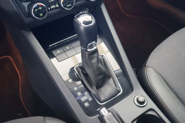 Skoda Octavia Combi Style Automatik LED Pano PDC
