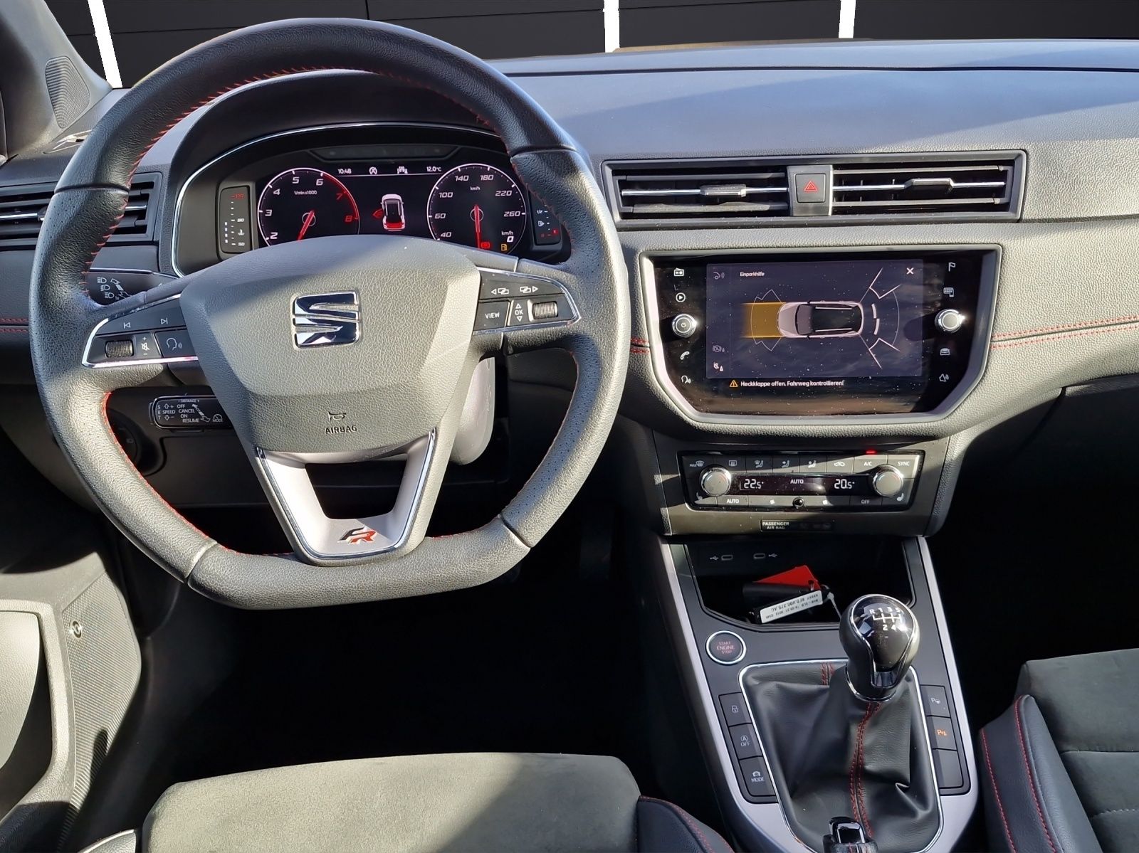 Fahrzeugabbildung SEAT Arona 1.0 TSI FR DSG BEATS NAVI RFK