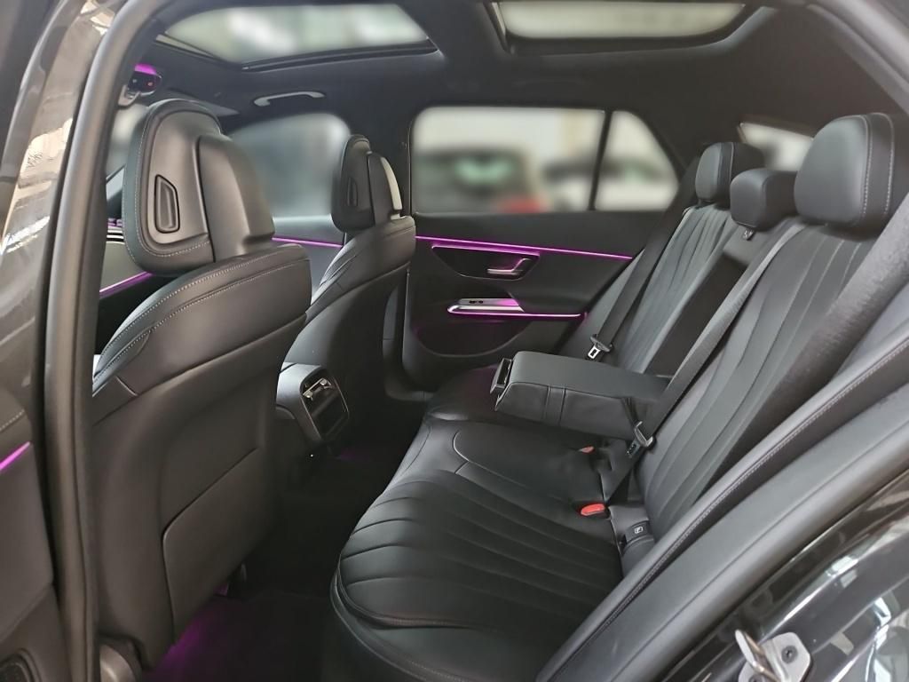 Fahrzeugabbildung Mercedes-Benz E 450 dT 4M Avantg. AHK ACC Sitzklima Pano 360°