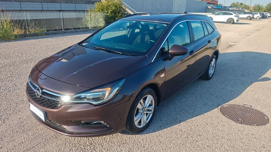 Image of Opel Astra