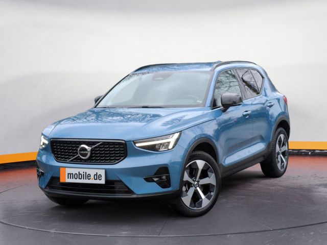 Volvo XC40 B3 (Benzin) Plus Dark 2WD Automatik Navi