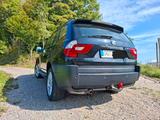 BMW X3 Baureihe X3 2.0i  Klima,AHK,159tkm gepflegt!! - BMW X3 mit Benzin-Antrieb: Geländewagen