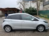 Toyota Tayota Yaris Hybrid/Benzin 1.5 l - Toyota Yaris mit Benzin-Antrieb: Automatik