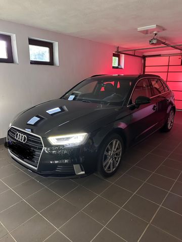 AUDI A3 1.4 TFSI cod ultra S tronic Sportback -