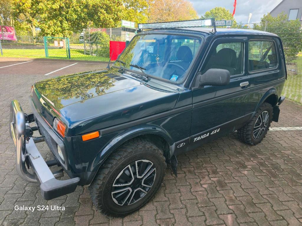 Lada Niva 1,7 4×4 Gepflegt viele Neuteile