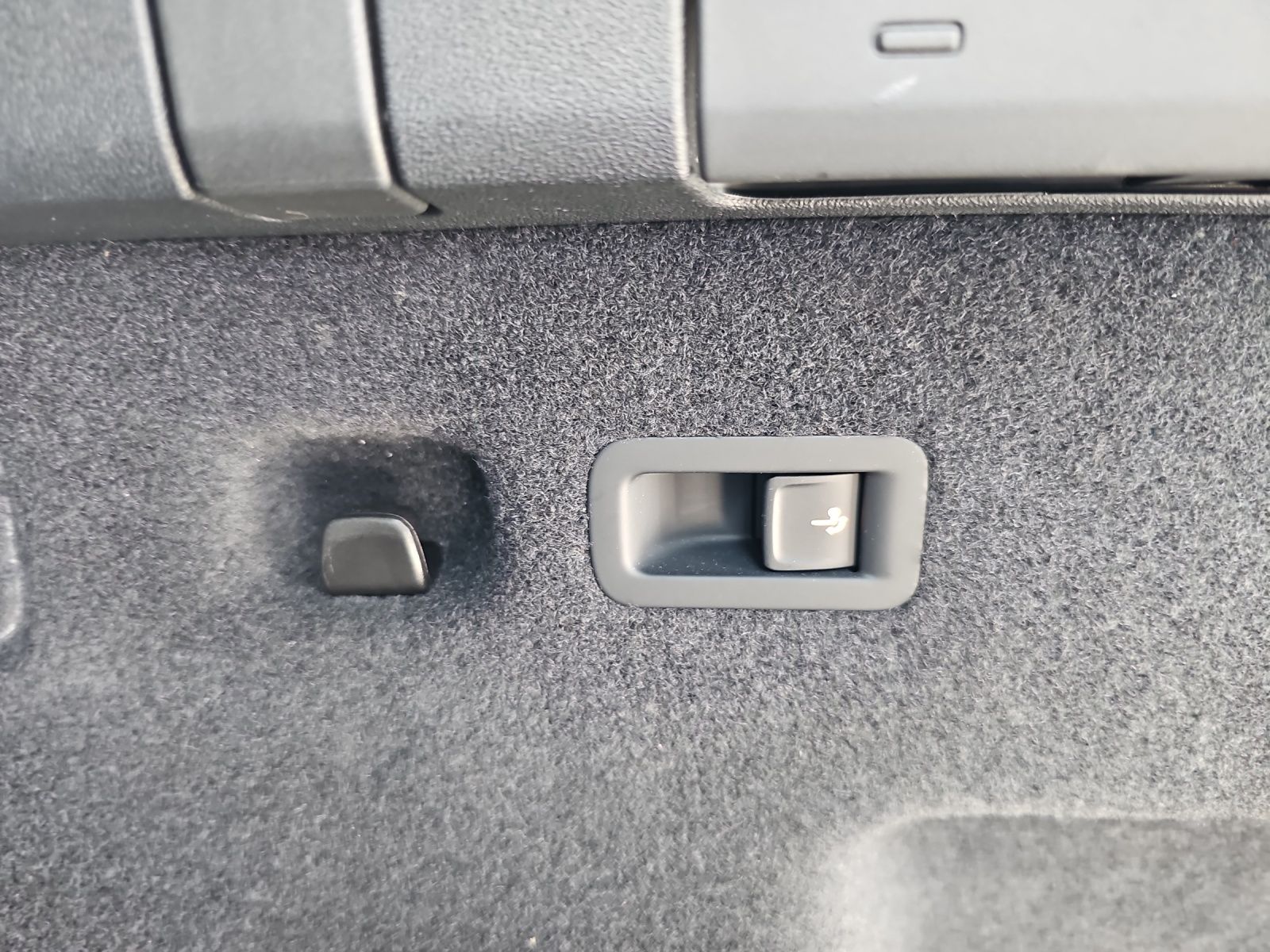 Fahrzeugabbildung SKODA Kodiaq TDI  4x4 Selection DSG ACC AHZ KAMERA
