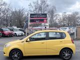 Chevrolet AVEO 1.2 LS +2.HAND+TÜV-NEU+ - Chevrolet Aveo: Limousine