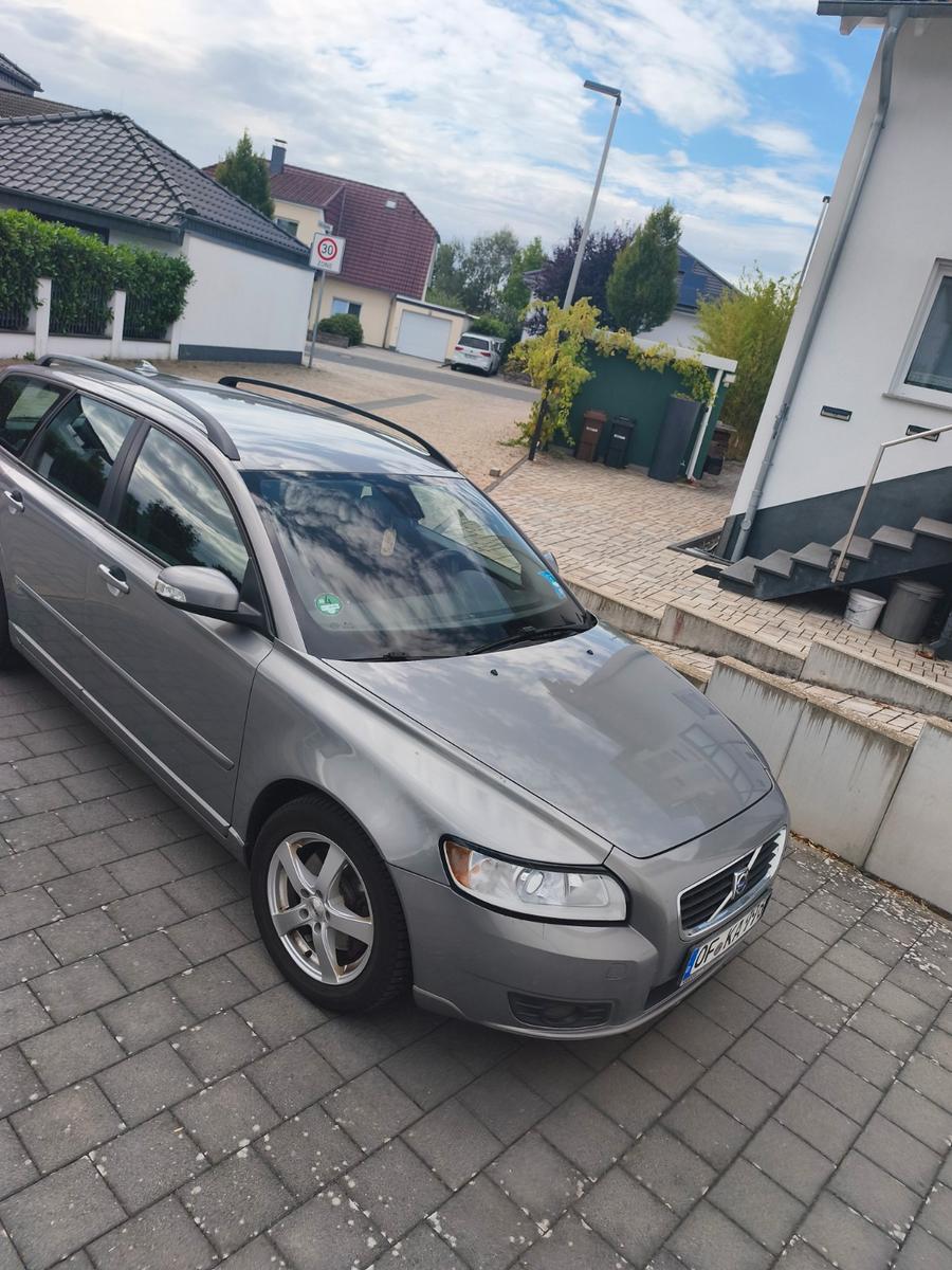 Volvo V50 2.0D Tüv bis 4/28