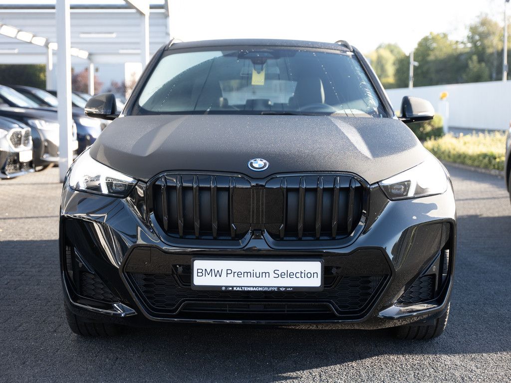 BMW X1 xDrive30e M-Sport Pro PANO AHK HUD H K LED foto 3