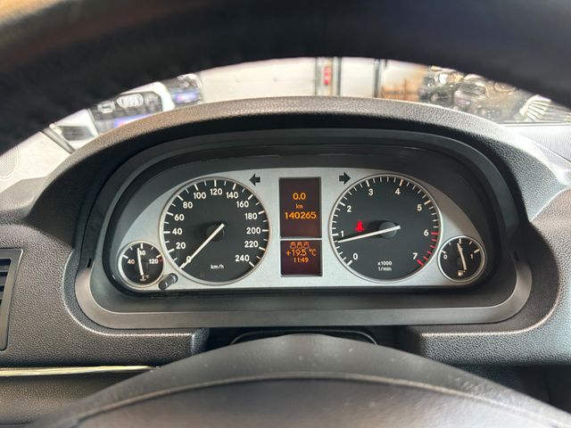 Mercedes-Benz B 200 *Panoramadach*Klimaanlage*elek.Fensterh.*