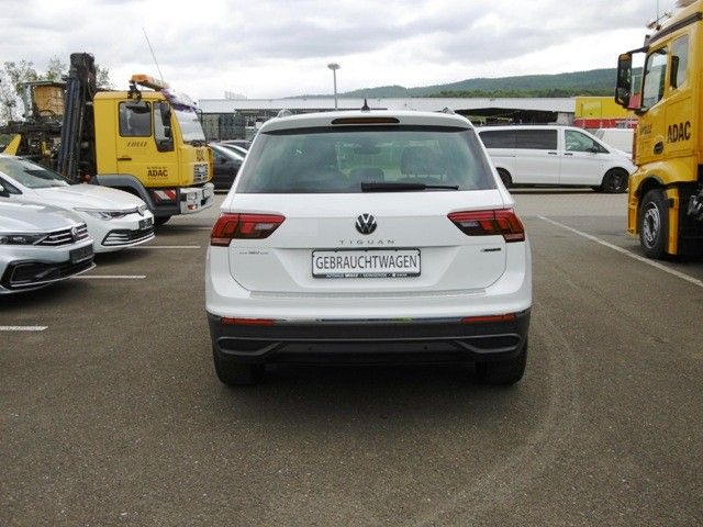 Volkswagen Tiguan 2.0 TDI 4Motion Life Klima Navi foto 5