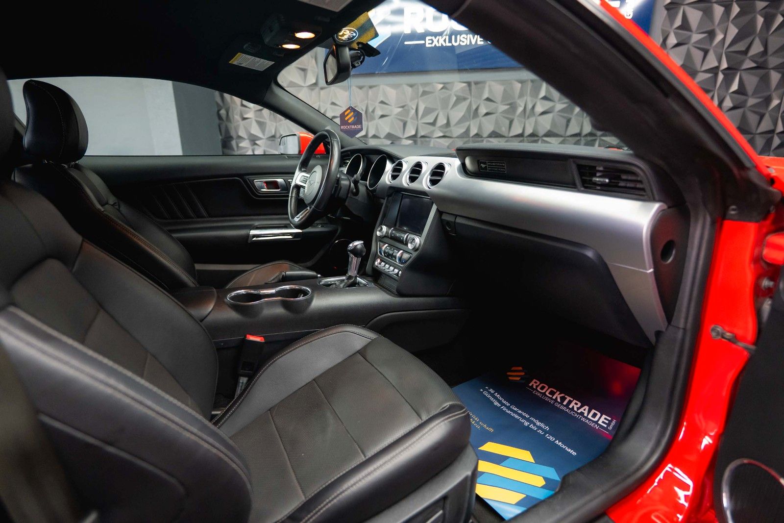 Fahrzeugabbildung Ford Mustang Shelby GT 500 5.0 V8 Performance 20 Zoll