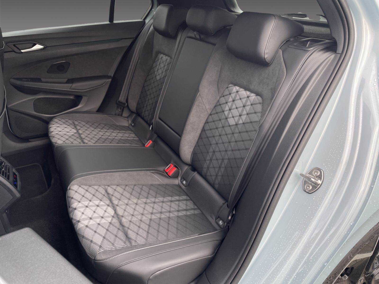 Volkswagen Golf - Bild 14