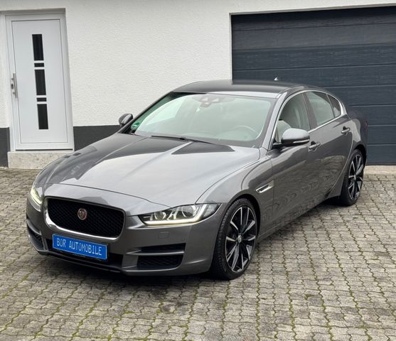 Jaguar XE 20d 180PS Prestige/Leder/Navigation/Kamera/