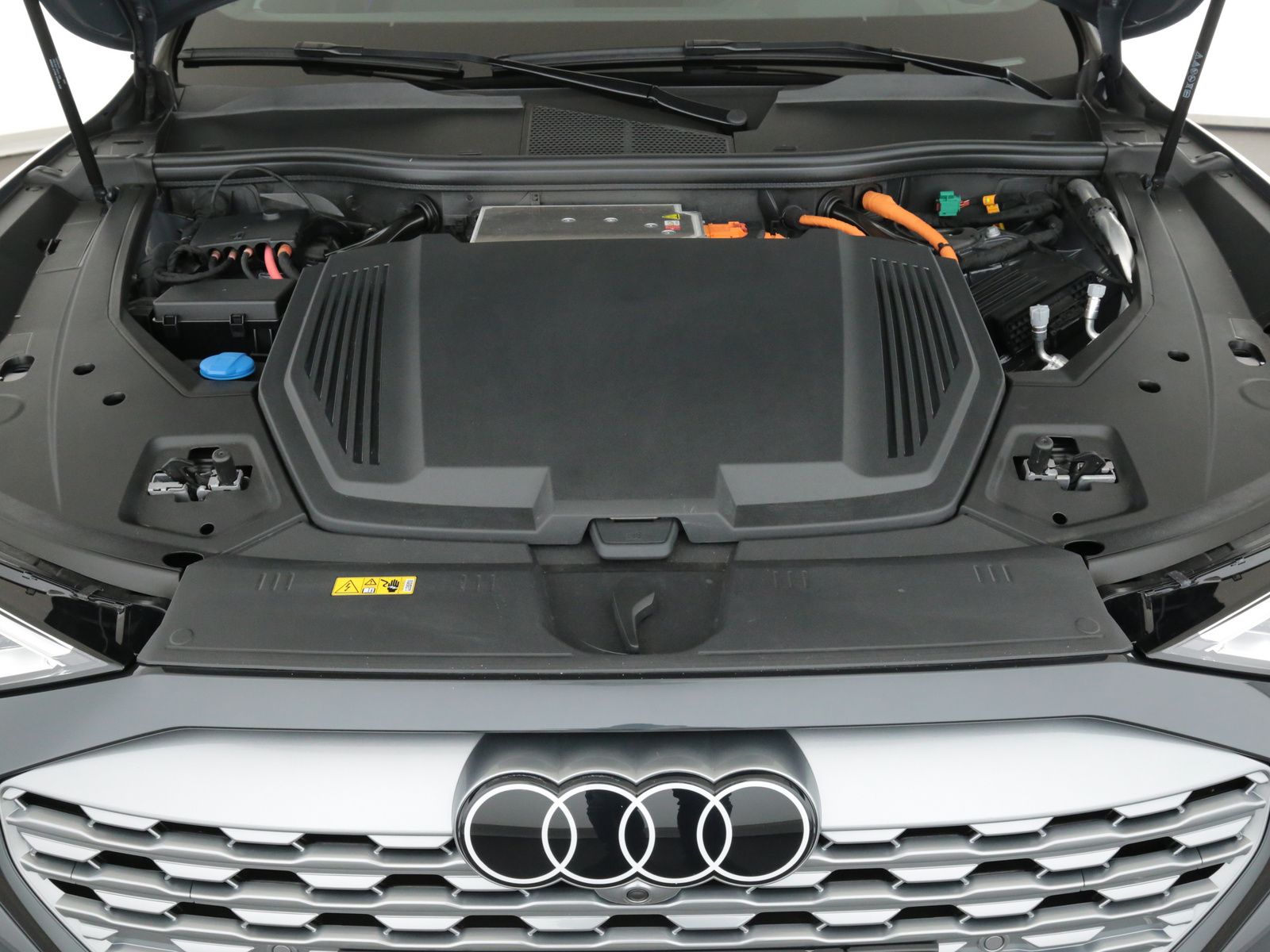 Audi Q8 e-tron - Bild 24