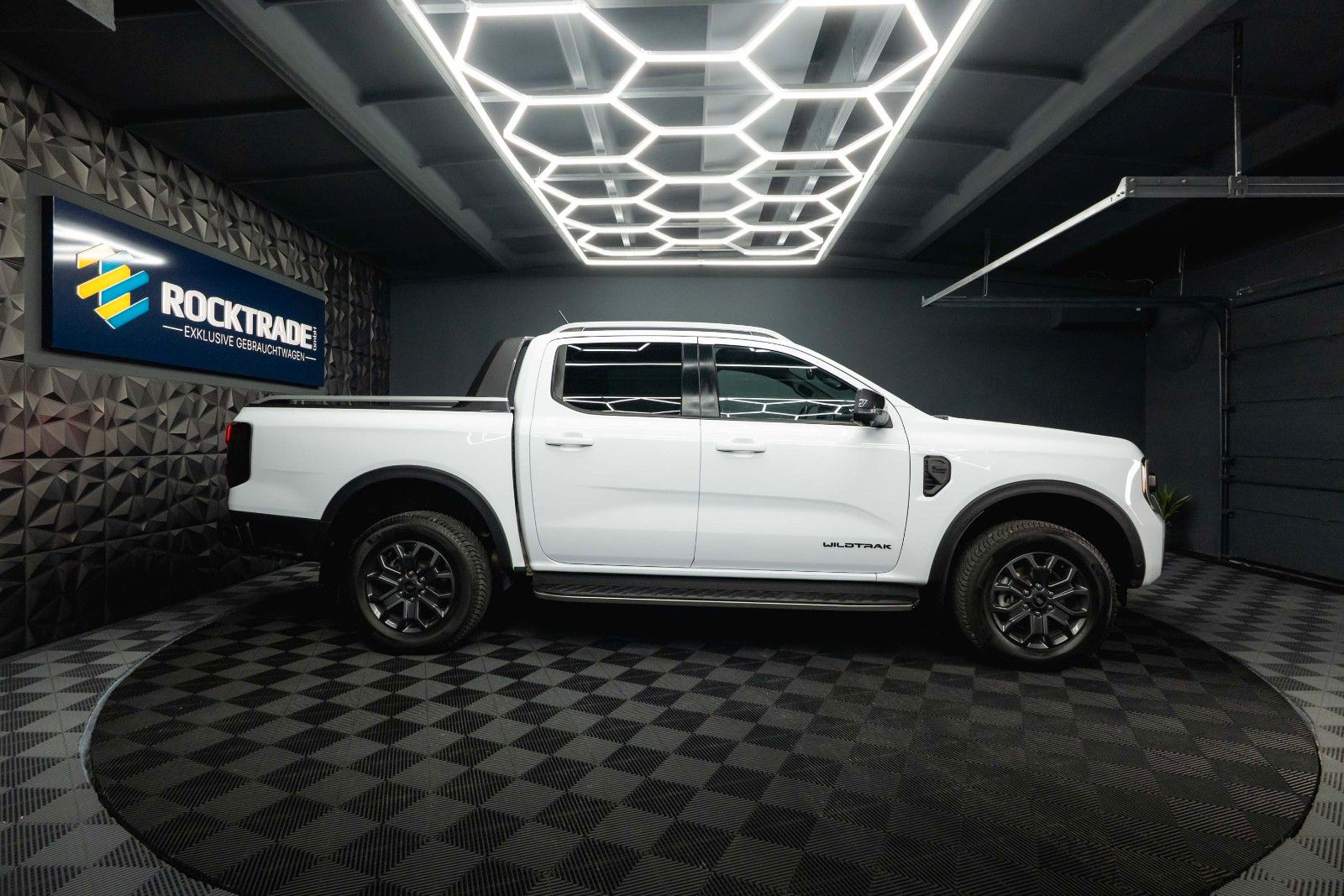 Fahrzeugabbildung Ford Ranger Wildtrak e-4WD Doppelkabine Offroad *ACC*