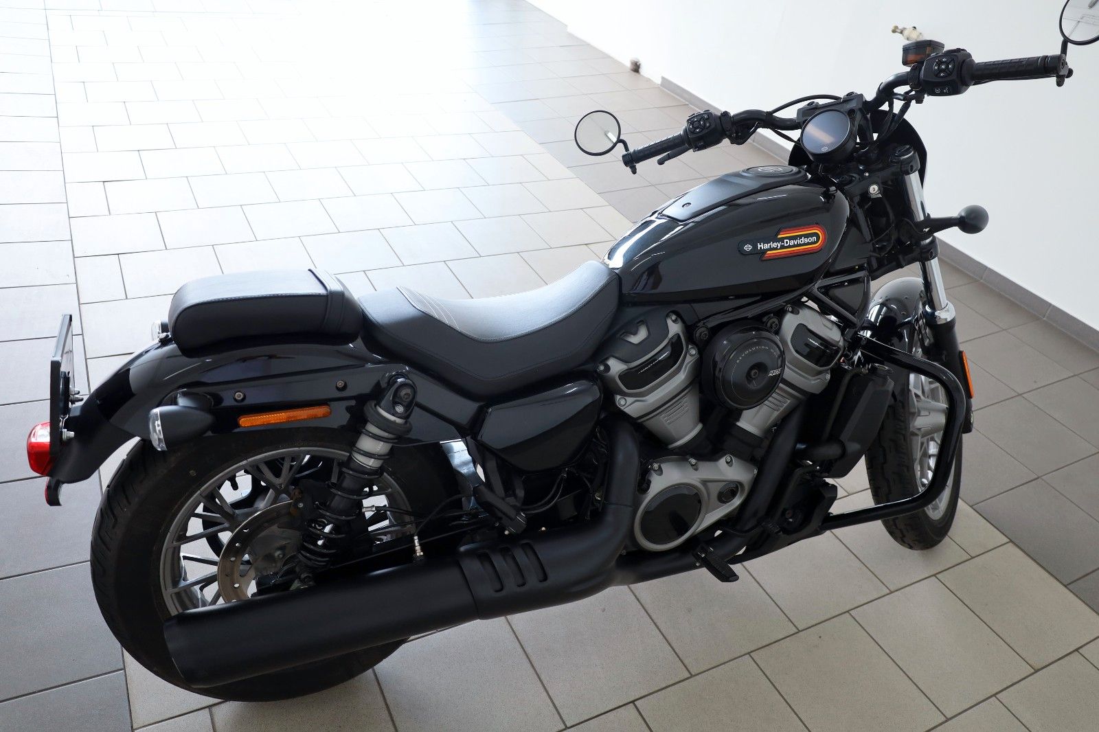 Fahrzeugabbildung Harley-Davidson Nightster Special, Revolution Max 975S