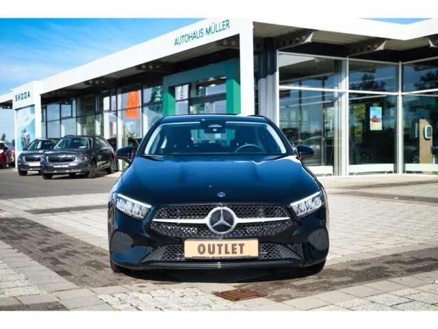 Mercedes-Benz A 180 d Navi LED Klima DAB Tempomat SHz Apple CP foto 2