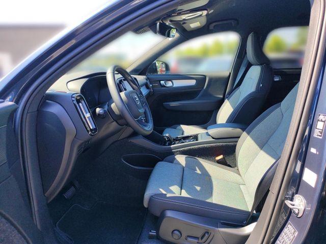 VOLVO XC 40 (Bild 15 von Array)