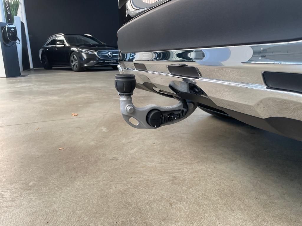 Fahrzeugabbildung Mercedes-Benz GLC 200 4M Avantg. Totwi. AHK Pano 360° LED SHZ