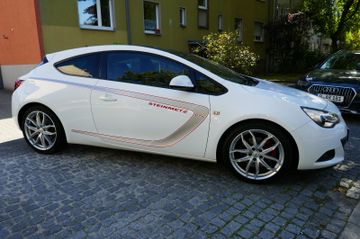 Fahrzeugabbildung Opel Astra J GTC