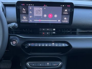 Fiat 600 Hybrid MY25 Kam.+KeyLess+LED+Navi+SHZ+LM+PDC