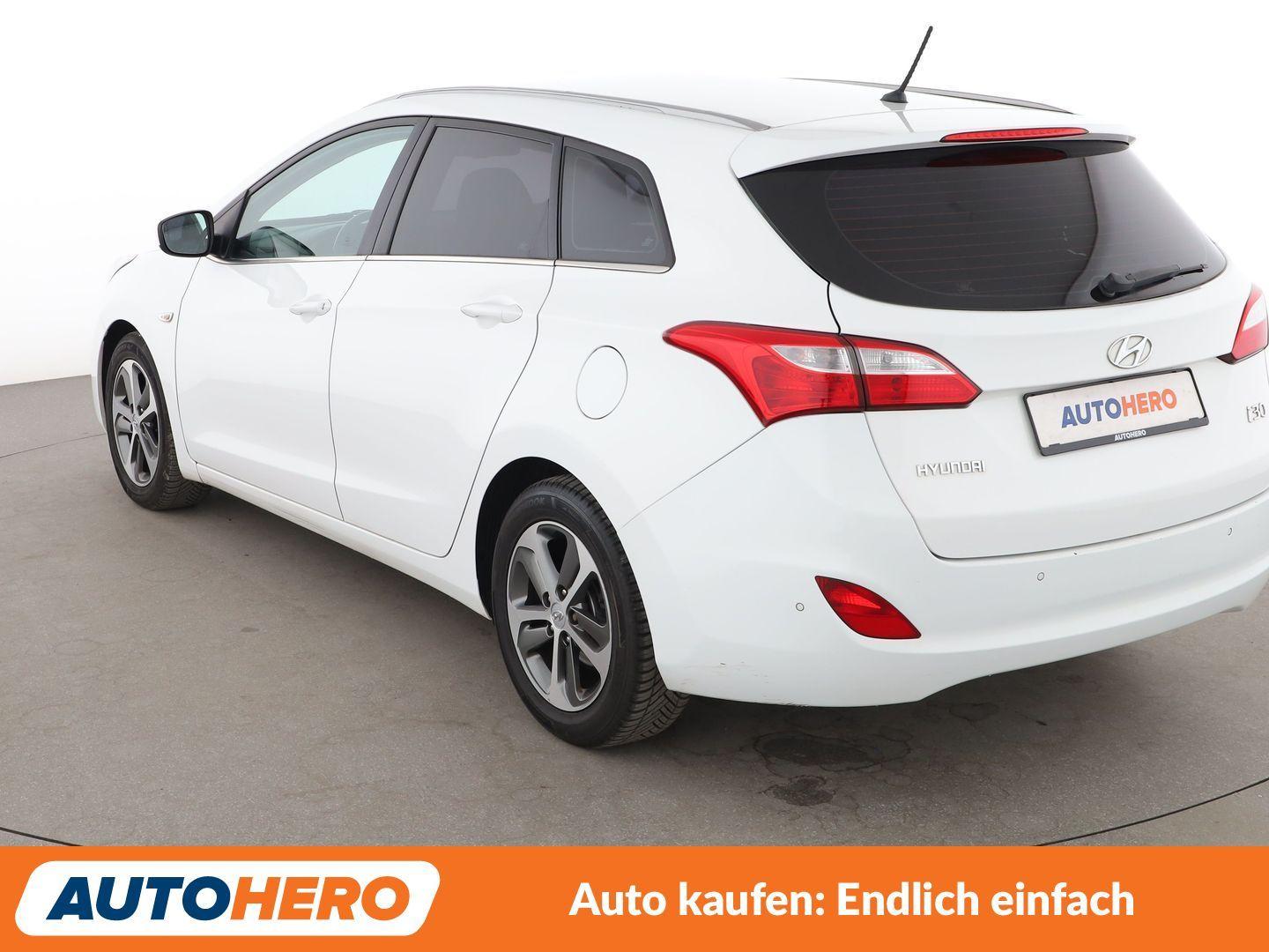 Hyundai i30 1.4 Trend blue *TEMPO*PDC*SHZ*