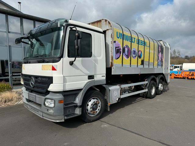 Mercedes-Benz Actros 2532 6x2 Faun Rotopress mit Zoeller 0301