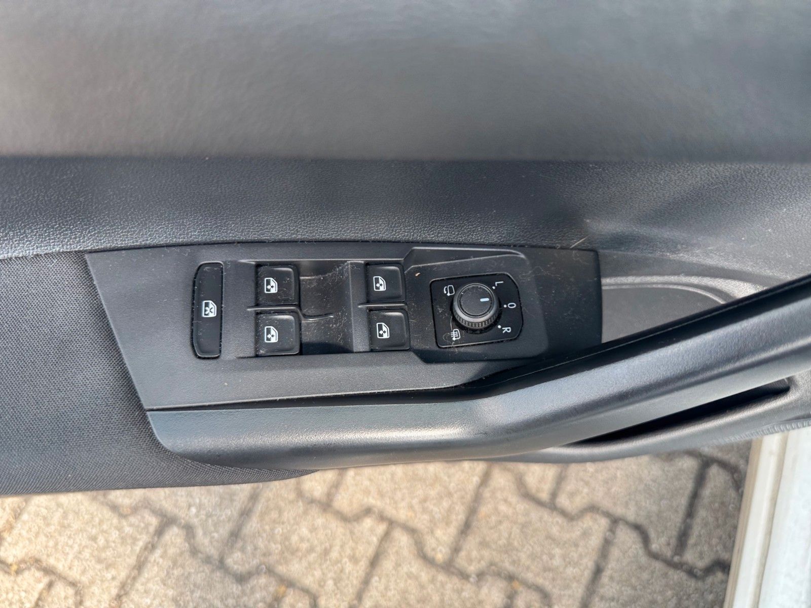 Fahrzeugabbildung Volkswagen Polo VI Life 1.0 TSI