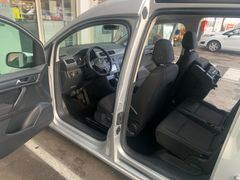 Fahrzeugabbildung Volkswagen Caddy 2,0 TDI DSG Trendline Navi Sitzhzg Lane As