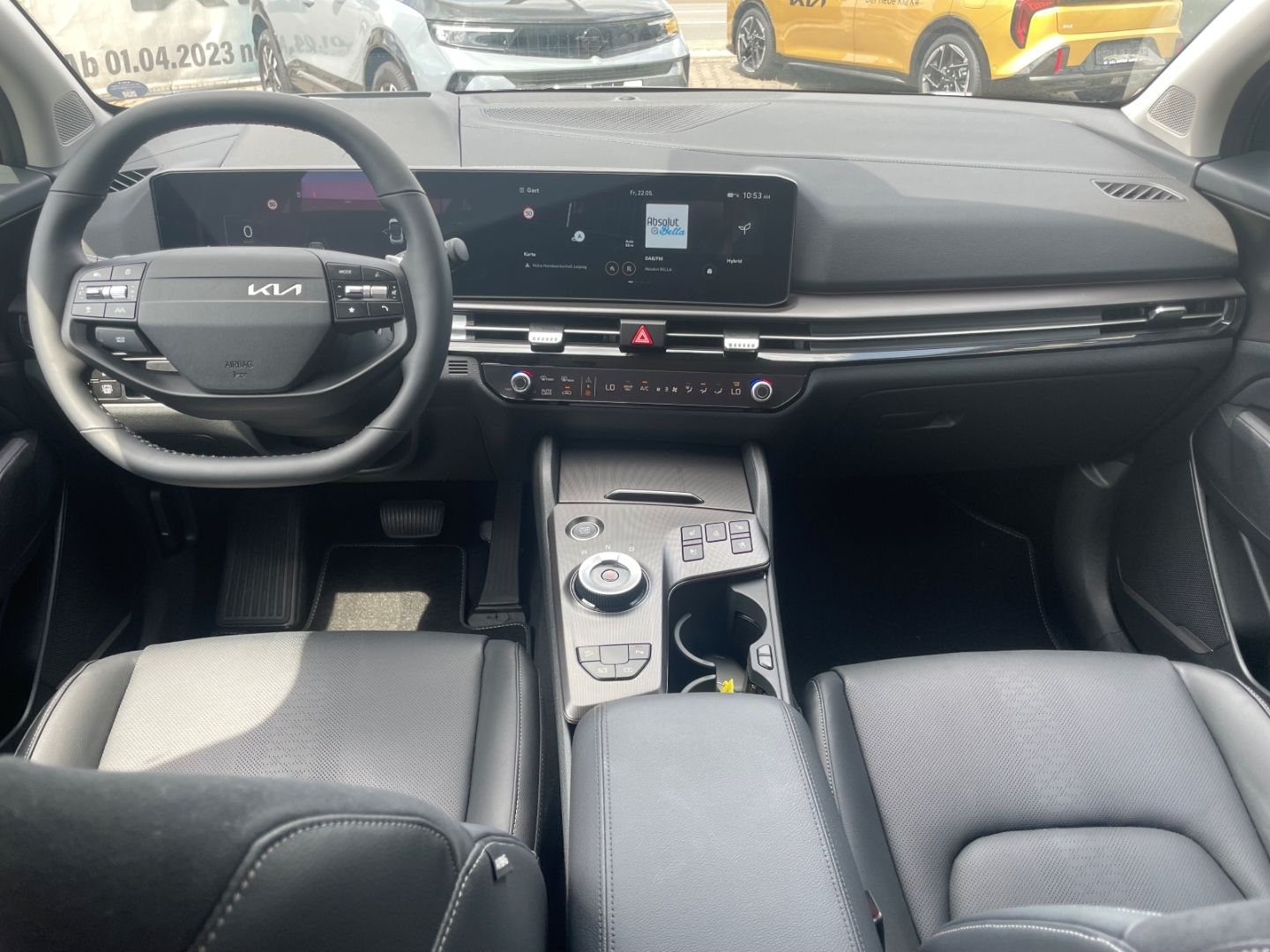 Fahrzeugabbildung Kia Sportage Spirit Hybrid HeadUpDisplay Sitzbelüftu