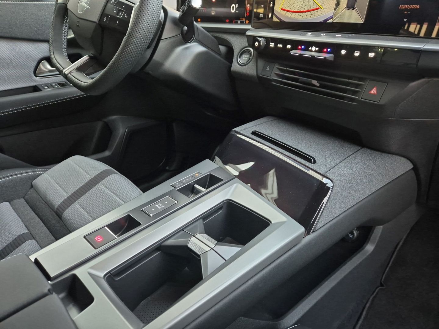 Fahrzeugabbildung Opel Grandland 48V Mild-Hybrid 100kW EU6e 1.2 Hybrid