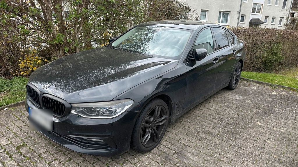 Image of BMW 530