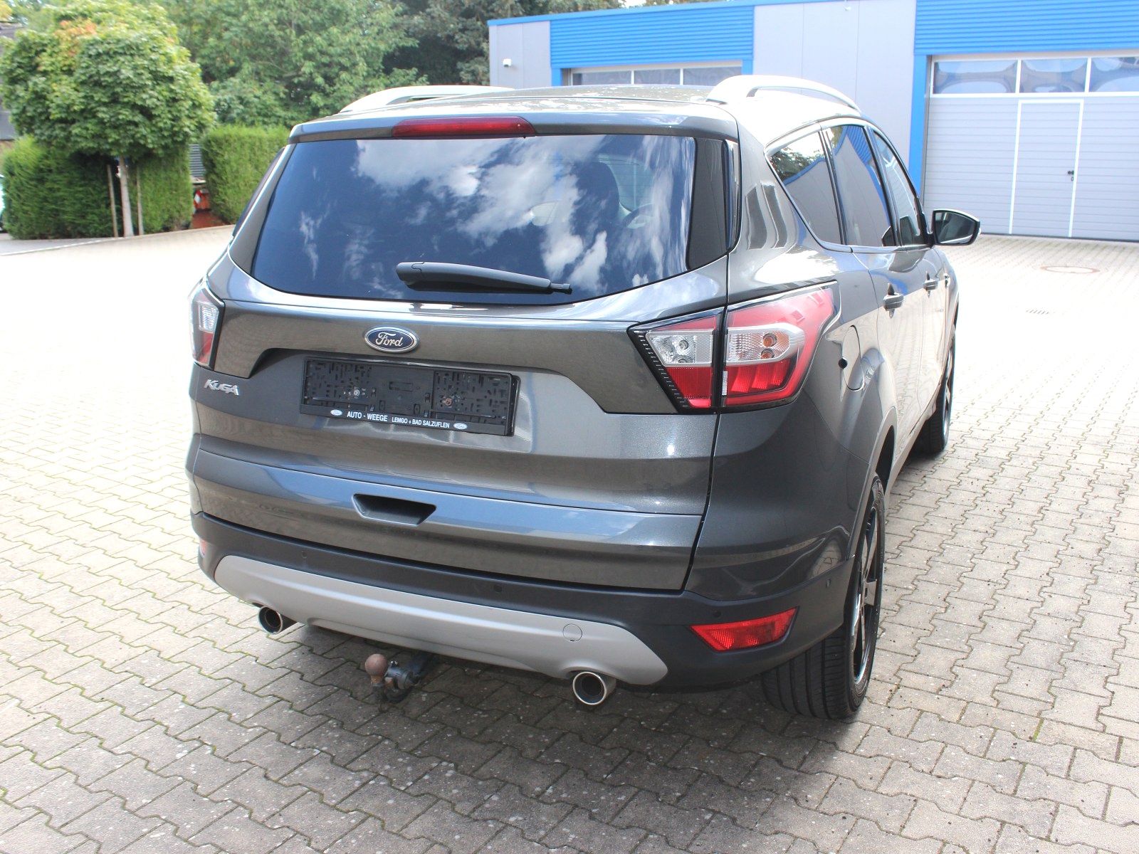 Fahrzeugabbildung Ford Kuga Cool & Connect 2,0 TDCi 4x2 Start/Stopp