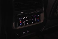 AUDI RSQ8 4.0 TFSI quattro*B&O*HU*MASSAGE*360*AHK*UVM