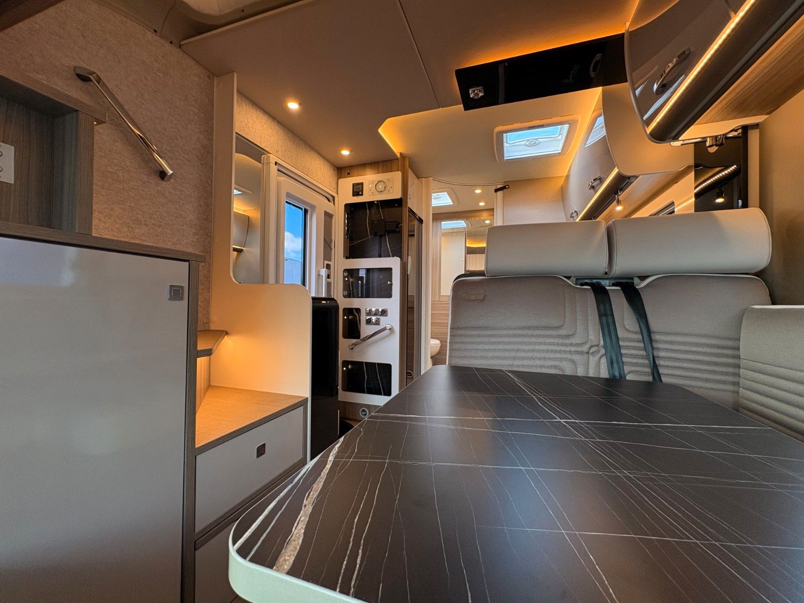 Fahrzeugabbildung Bürstner Lyseo Gallery 689 Harmony SIE SPAREN 39.034 €!